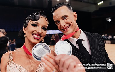 Kurzy 5 169 Ela Odstrčilová a Jan Metlický získali titul vicemistrů světa v Showdance
